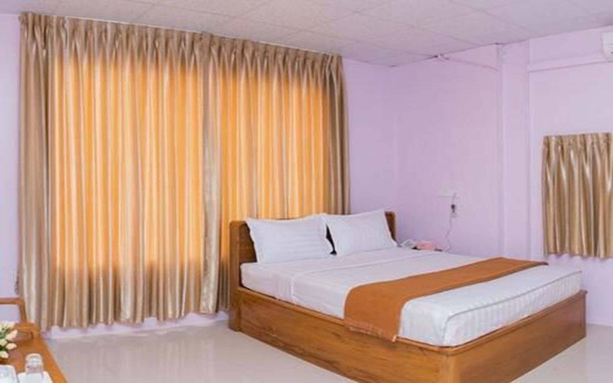 Aung Tha Pyay Hotel 3 Rangun Zewnętrze zdjęcie